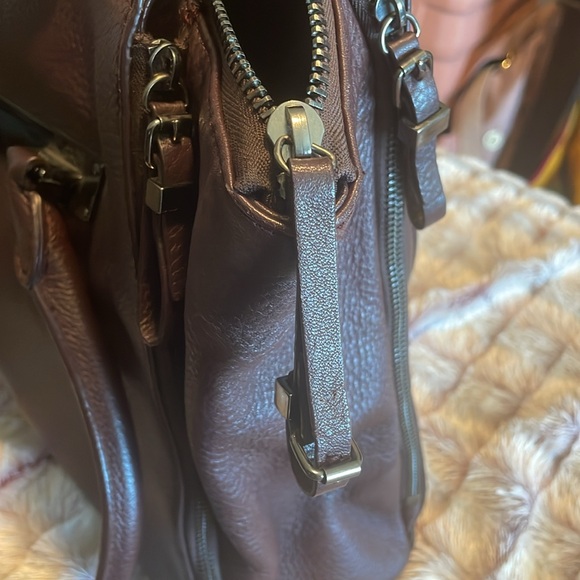 Kenneth Cole Brief Case purse/bag. - Picture 8 of 11